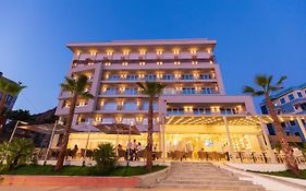 Amr Hotel Durres